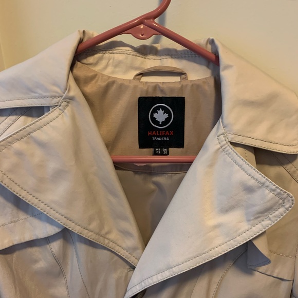 Halifax Traders Water-Resistant Trench Coat - Picture 8 of 10